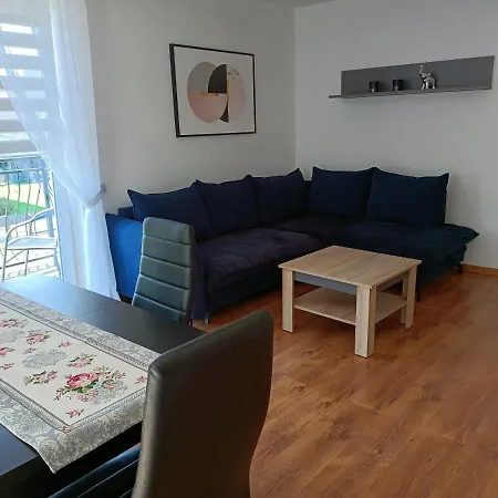 Konik Morski Ostrowo Apartment *